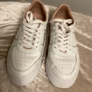 Reformation Harlow 100% recyclable sneaker with leather accents SZ 7